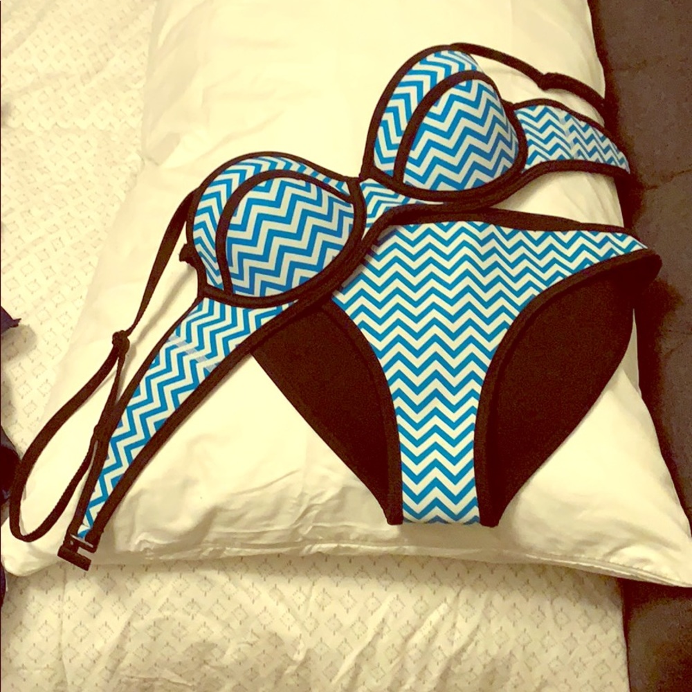 Bra Society matching set, small, neoprene bikini